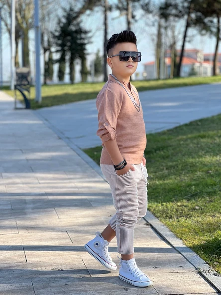MODAVALS HAKİM YAKA KOL KATLAMALI BADİ & BELİ LASTİKLİ BAĞCIKLI CEPLİ ÇİZGİLİ PANTOLON & ZİNCİR AKSESUAR 3 PARÇA ERKEK ÇOCUK KETEN ALT ÜST TAKIM - 10