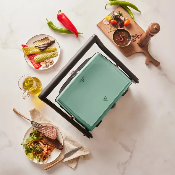 Karaca Gastro Grill Glass Premium 2400W Döküm Tost ve Izgara Makinesi Blue Mist 6 Dilim Kapasiteli - 6