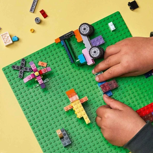 Nessiworld LEGO Classic Yeşil Plaka 11023 - 4
