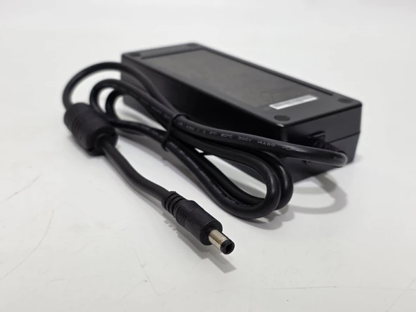Mean Well GST90A15-P1MFLT Adaptör 90W 15V - 6