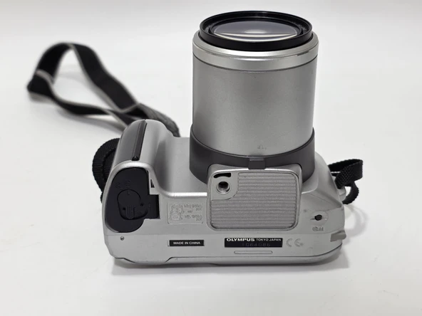 Olympus IS-500 35mm Filmli Fotoğraf Makinesi 2.El - 9