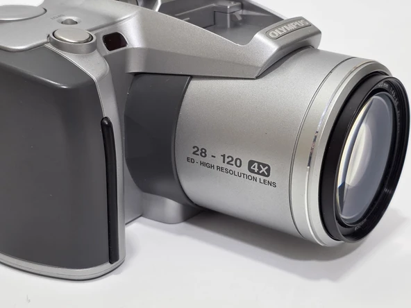Olympus IS-500 35mm Filmli Fotoğraf Makinesi 2.El - 4