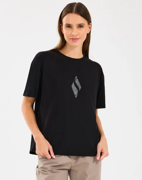 Skechers W Graphic Tee Loose Fit T-Shirt S2510311 Kadın Tişört