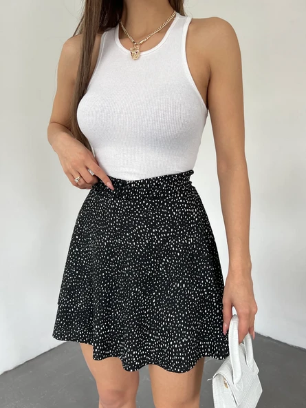 Kadın Beyaz Puantiye Desenli Siyah Şort etek - 5