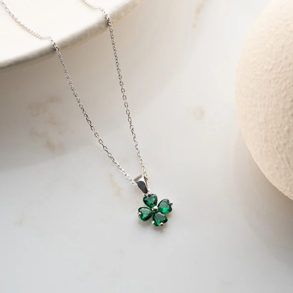 Vaoov 925 Ayar Gümüş Yeşil Taşlı Minimal Yonca Kolye - Resim 3