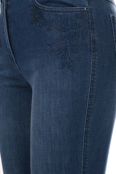 Seleste Minimalist Nakışlı Yüksek Bel Dar Paça Kadın Jean Pantolon ürün görseli 1