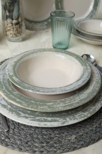 Keramika Deep Green Assos Yemek Takımı 24 Parça 6 Kişilik 22644 - Resim 4