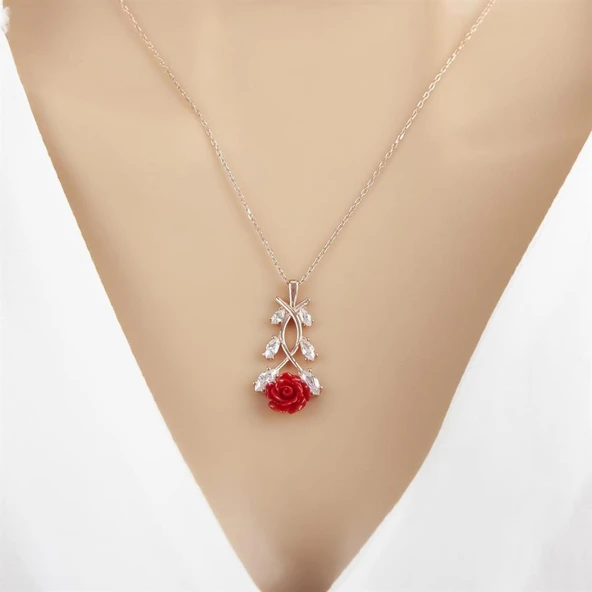 Kırmızı Gül Desenli Rose Kaplama 925 Gümüş Kadın Kolye