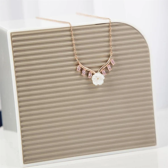 Çiçek Desenli Rose Kaplama 925 Gümüş Kadın Kolye - 2