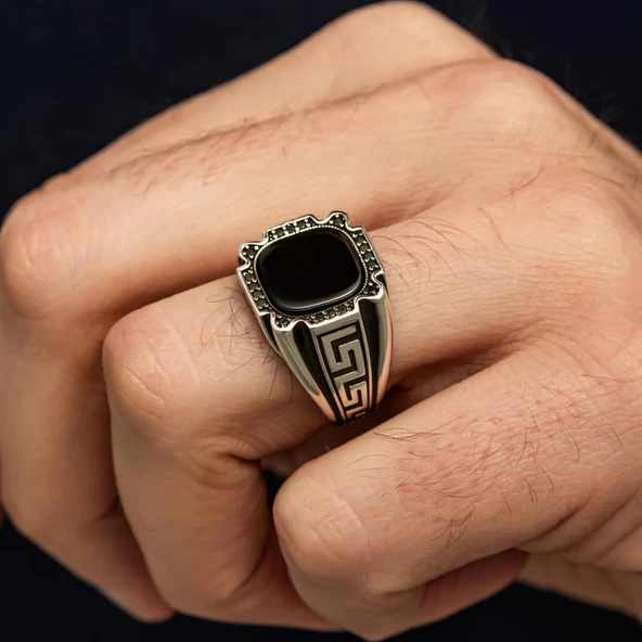 Siyah Oniks Taşlı Grek Desenli 925 Gümüş Erkek Yüzük - Resim 3