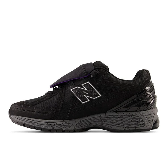 New Balance 1906 Black