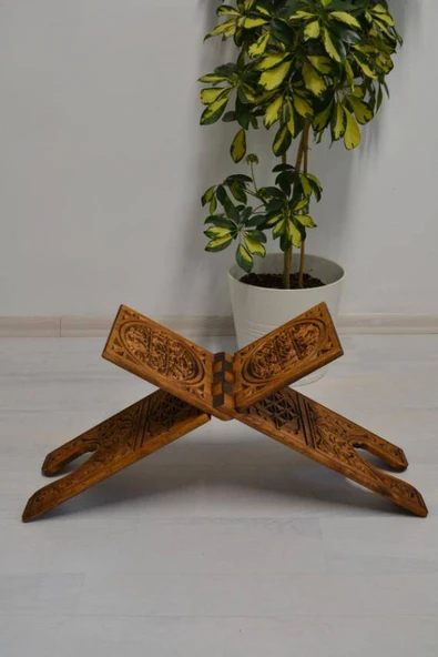 Kur’an-ı Kerim Rahlesi Selçuklu Desenli Model 2– Küçük Boy (18X45cm) Oyma İşçilikli ürün görseli 1