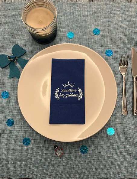 Gümüş Yaldızlı Bodrum Mavisi Sünnetime Hoşgeldiniz Baskılı Garson Katlama Peçete 16 Adet ürün görseli 1