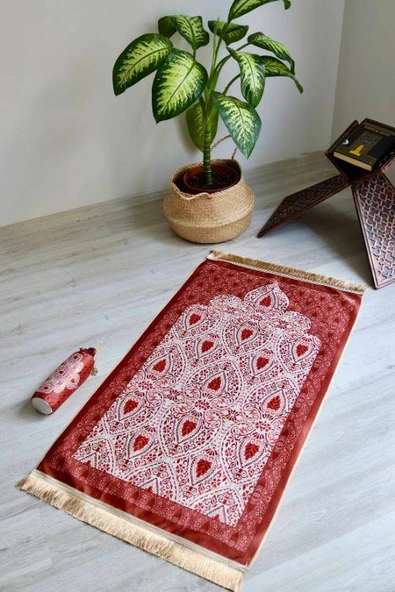 Rumi Desenli İpek Dokulu Keseli Seccade Kırmızı Renk ürün görseli