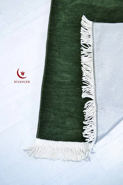 Kabe Örtüsü Şönil Kadife Seccade Yeşil Renk - Resim 3
