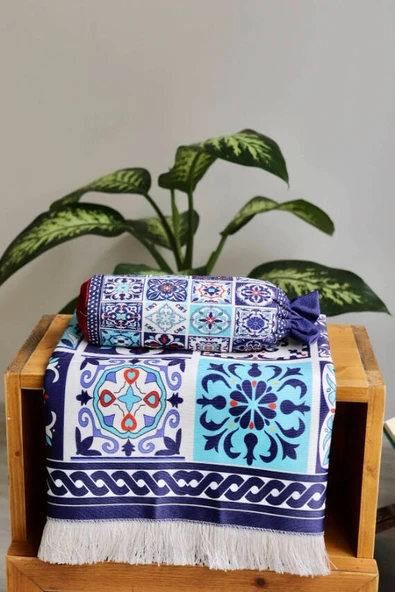 40 Yama Desenli İpek Dokulu Keseli Seccade Lacivert - Resim 5