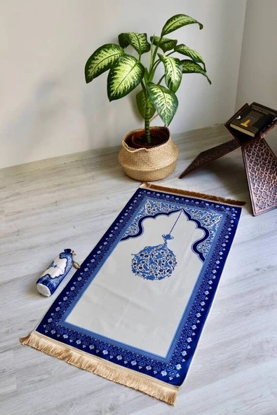 Mihrap Desenli İpek Dokulu Keseli Seccade Lacivert Renk - Resim 2