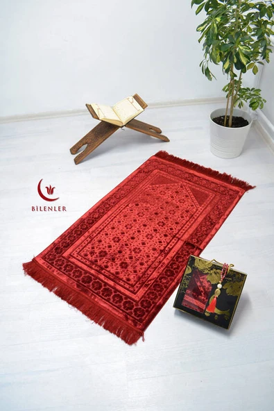 Özel Kutulu Hediyelik Lüks Kadife Dokuma Seccade ve Kristal Tesbih Seti Kırmızı - Resim 4