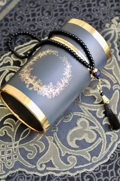 Silindir Kutulu Seccade ve İnci Tesbih Seti Siyah - Resim 2