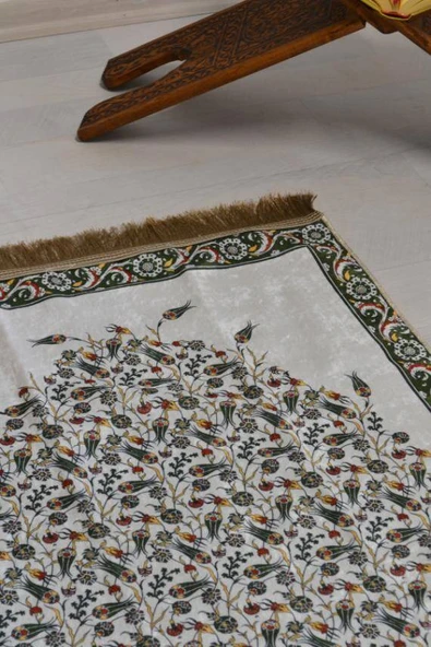 Pratik ve Taşınabilir İpek Dokulu Keseli Seccade Yeşil - Resim 3