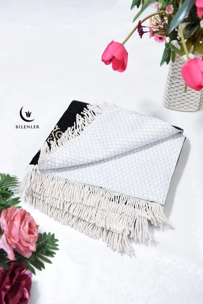 Kabe Örtüsü Desenli Astarlı Seccade - Resim 4