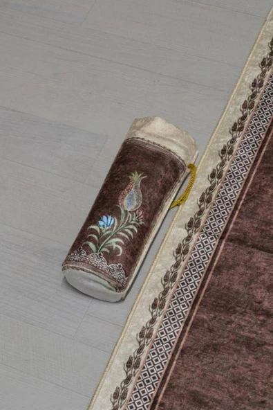 Pratik ve Taşınabilir İpek Dokulu Lale Desenli Keseli Seccade Kahverengi - Resim 5