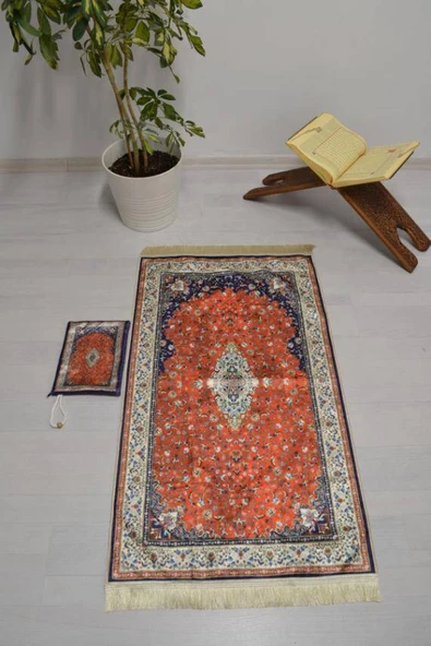 Pratik ve Taşınabilir İpek Dokulu Çantalı Seccade- KM005 ürün görseli