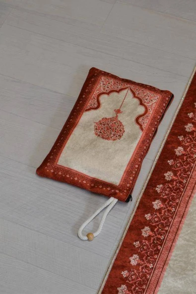 Pratik ve Taşınabilir İpek Dokulu Mihrap Desenli Çantalı Seccade Kiremit - Resim 5