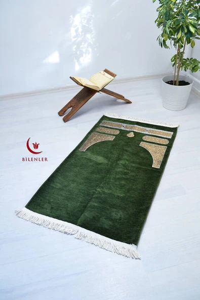 Kabe Örtüsü Şönil Kadife Seccade Yeşil Renk