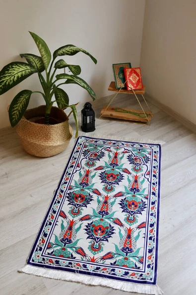 İpek Dokulu Keseli Seccade Beyaz ürün görseli