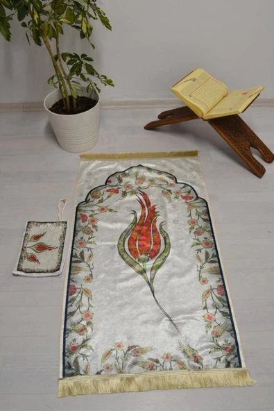 Pratik ve Taşınabilir İpek Dokulu Lale Desenli Çantalı Seccade - 1