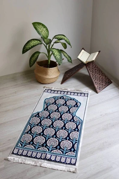 Lale Desenli İpek Dokulu Keseli Seccade Mavi Renk