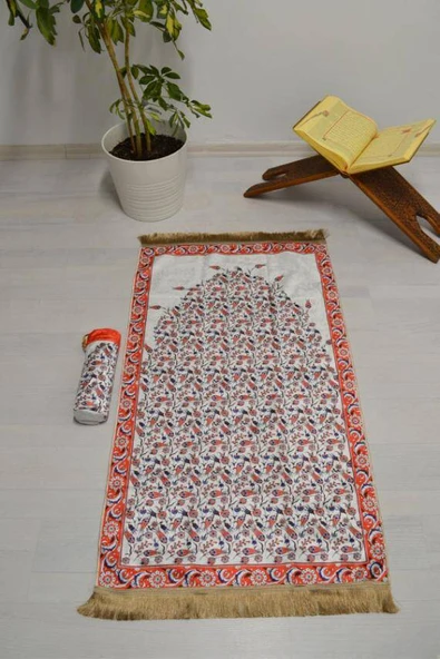 Pratik ve Taşınabilir İpek Dokulu Keseli Seccade Turuncu ürün görseli