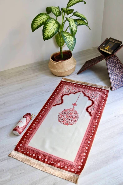 Mihrap Desenli İpek Dokulu Keseli Seccade Kırmızı Renk ürün görseli