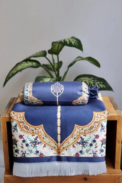 Mihrap Desenli İpek Dokulu Keseli Seccade Koyu Mavi - Resim 3