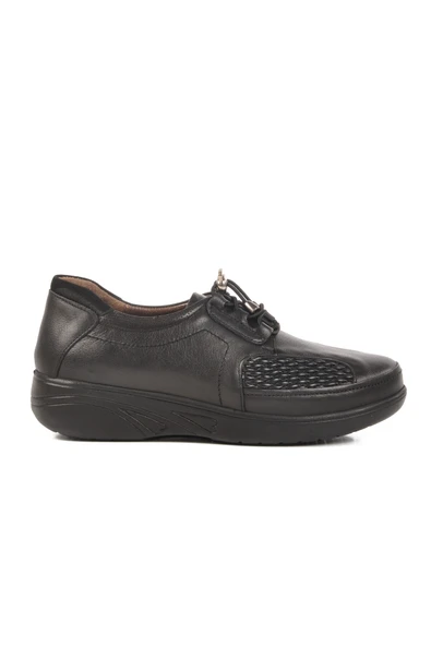 Ayakmod Siyah Hakiki Deri Anatomik Kadın Casual Ayakkabı 42632 Z