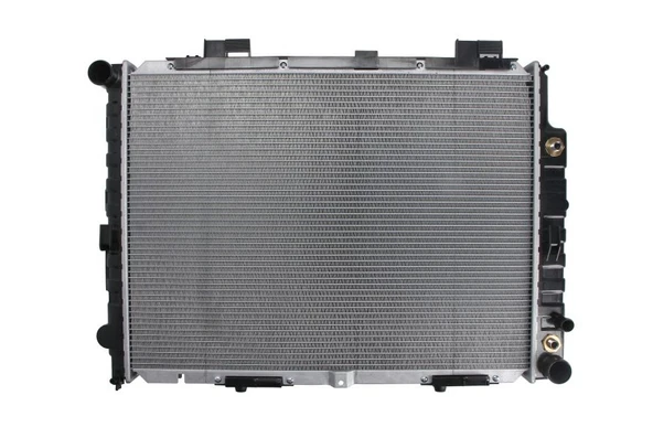 MERCEDES W204 RADYATÖR MAHLE MARKA 2105007103
