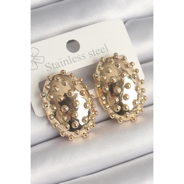 Pirinç Gold Renk İşleme Detaylı Oval Bombe Plaka Model Kadın Küpe - TJ-BKP10235