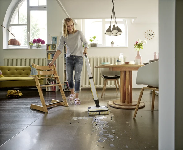 KARCHER FC 7 CORDLESS KABLOSUZ ZEMIN TEMIZLEME MAK - 3