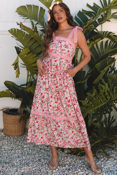 Çiçek Desenli Dantel Detaylı Maxi Elbise (Pembe)