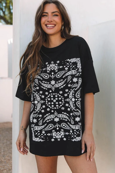 Kadın Siyah Paisley Desenli Tunik Tişört (Siyah)
