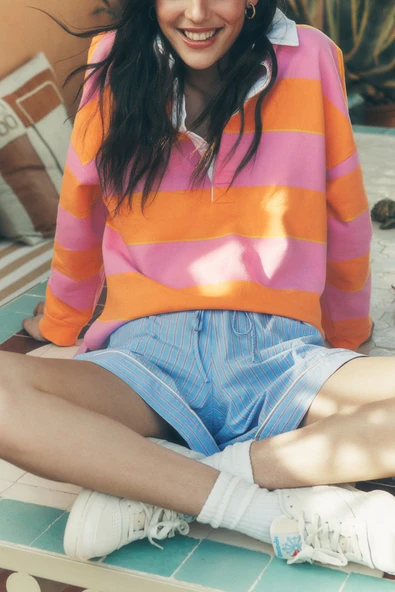 Polo Yaka Renk Bloklu Çizgili Kadın Sweatshirt (Sarı Çizgili)