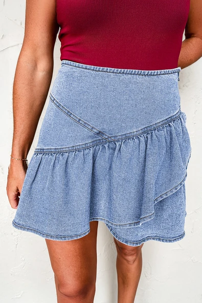 Asimetrik Fırfırlı Denim Mini Etek (Göz Alıcı Mavi)