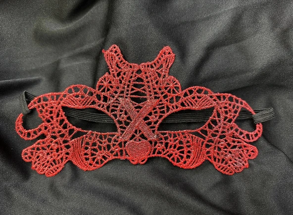 Kırmızı Dantel Masquerade Maskesi Çift Taraflı 10 No