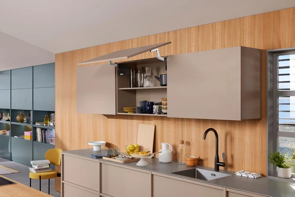 Blum Aventos HS-Top Eğimli Kalkar Kapak Mekanizması Seti 28-35