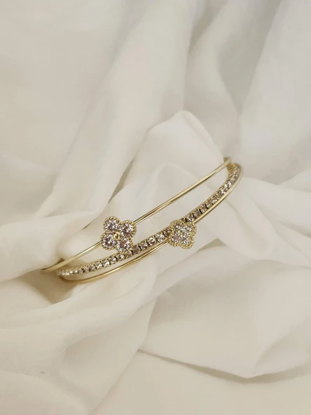 Üçlü Yonca Model Zirkon Taşlı Kelepçe Bileklik - Resim 2