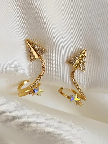 Ejderha Kuyruk Yıldız Model Sıkıştırmalı Kıkırdak Gold Renk Sağ Kulak Küpe