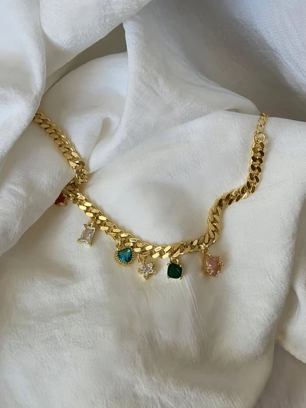 Renkli Baget Figürlü Gurmet Model Gold Renk Çelik Bileklik ürün görseli