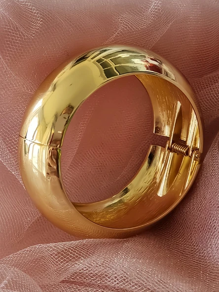 Bombeli Gold Molted Kelepçe Çelik Bileklik