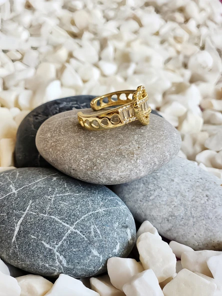 Kalp Figürlü Yarım Tur Formlu Ayarlanabilir Gold Renk Çelik Yüzük - 2